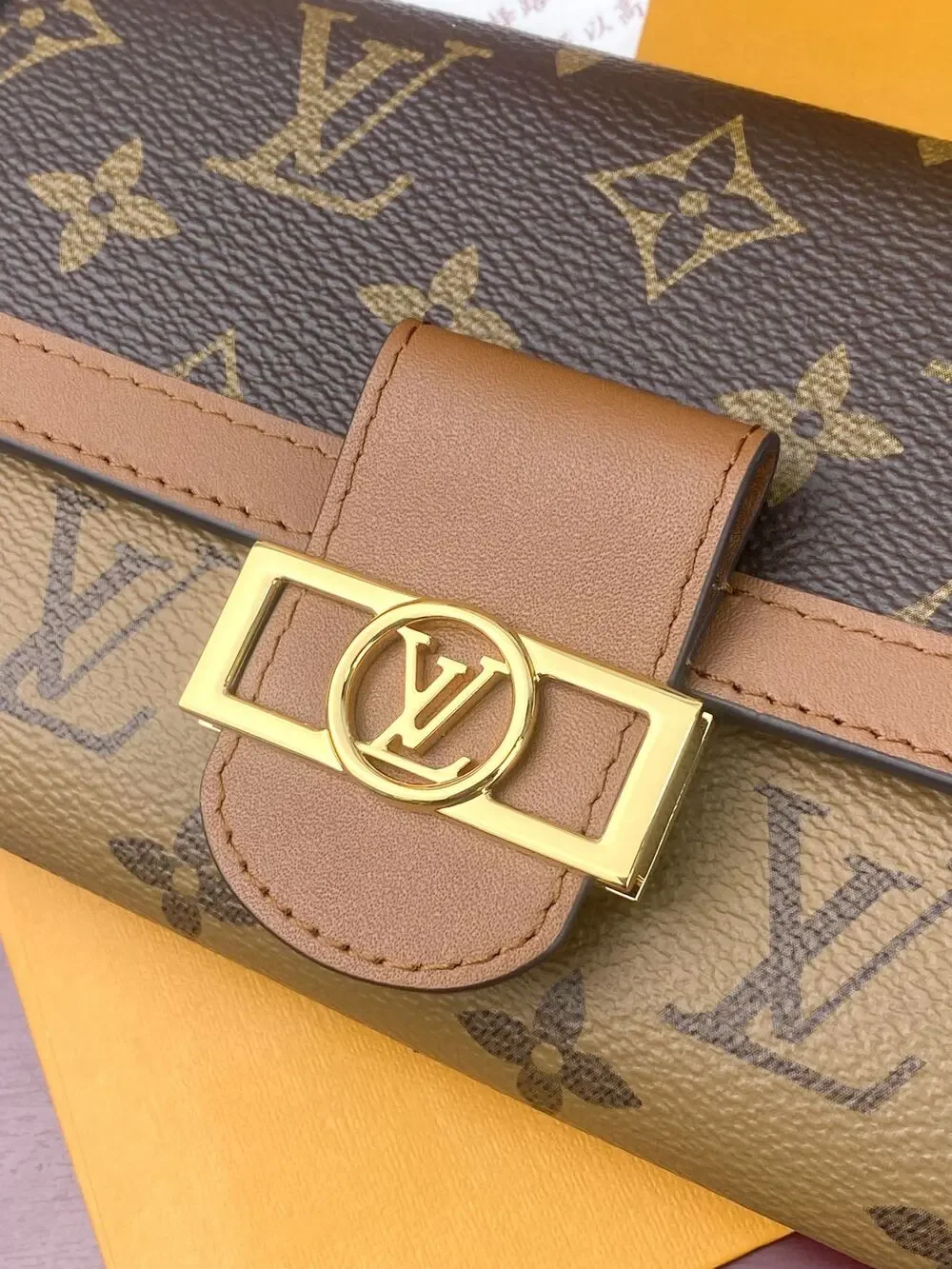 Louis Vuitton Sarah Dauphine Wallet